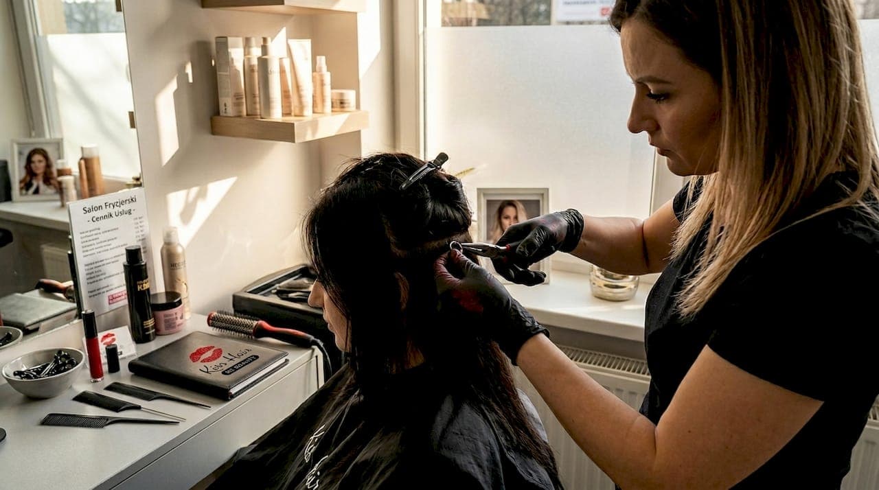 Włosy typu ring: naturalne przedłużanie bez kompromisów